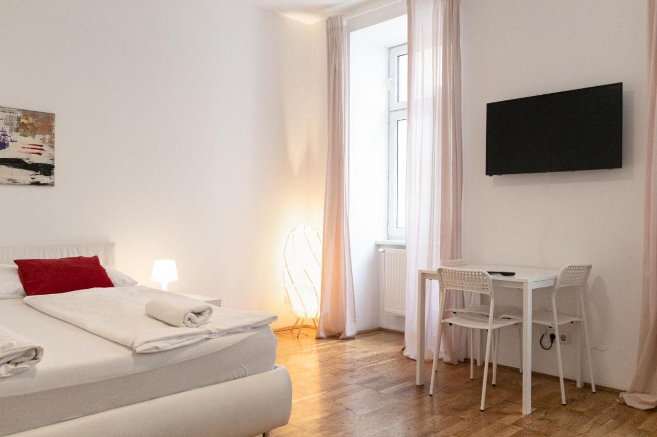 Lovely 3Br Shared Apart - Perfect For Longstays In Lockdown Wien Ngoại thất bức ảnh